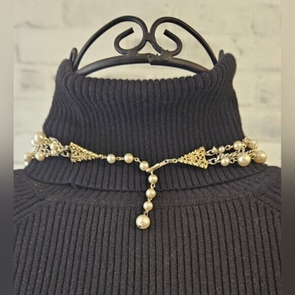 Vintage Gold Multi-Strand Pearl Statement Necklace – Layered Chains - Picture 4 of 4